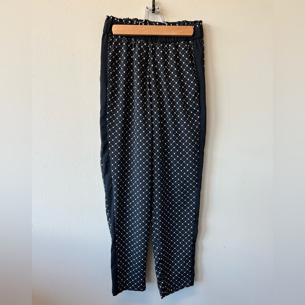 H&M geometric print black pull on pants